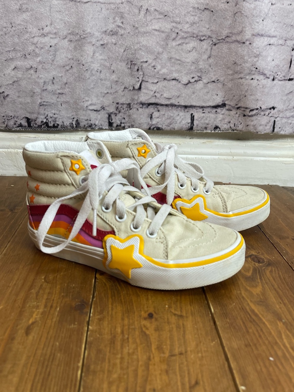 Vans kids size 12.5 SK8-Hi Rainbow Star Retro sneakers